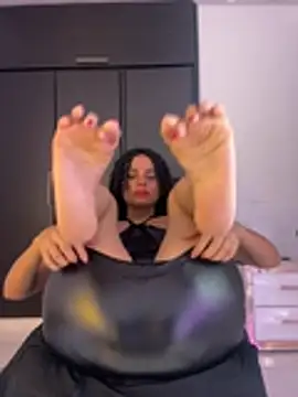 Nala OMG online show from February 8, 8:34 pm