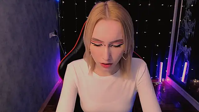 crybambi online show from February 14, 8:16 am