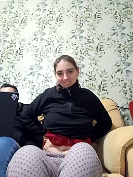 laparejaideal08 online show from February 13, 6:20 pm