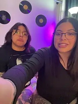 KittyTatts online show from February 18, 4:33 am