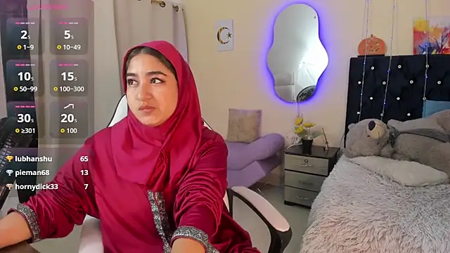 SamiraAwada online show from April 16, 8:08 pm