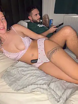 NaughtyGirlMia  online show from February 5, 10:35 pm