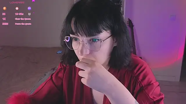 Doll lira online show from June 9, 1:32 pm