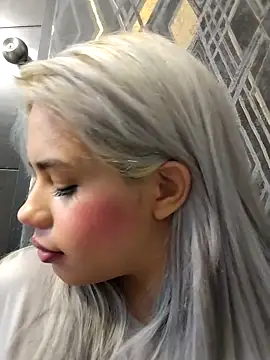 AlanaHouston online show from February 26, 12:37 pm