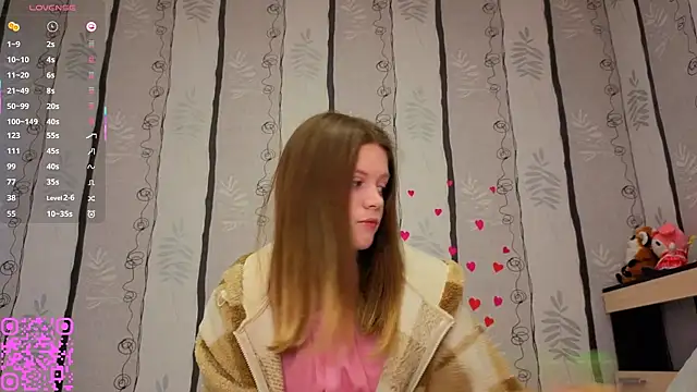 SueFerreyra online show from February 13, 9:33 am