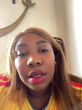 karlaebony online show from July 3, 8:15 pm