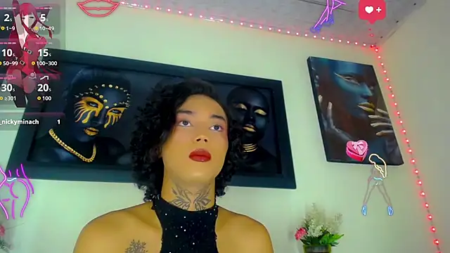 Darianna Atehortua online show from February 6, 7:01 am