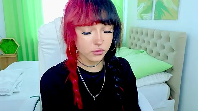   Amiraa online show from March 11, 11:36 am