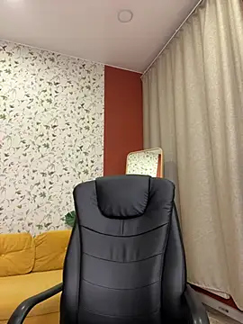 MiraBoom online show from February 2, 9:03 pm