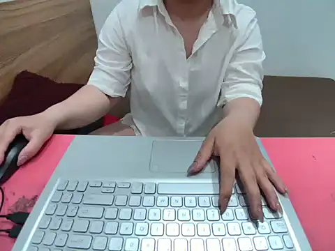 Sakura2k online show from March 10, 11:53 pm