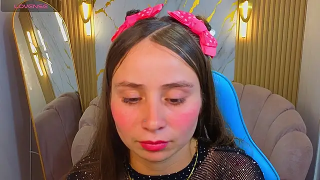 Ariana18 b online show from March 20, 1:27 pm