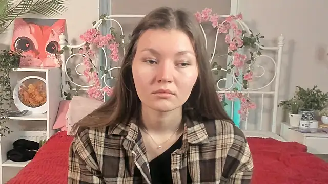 TobiMillinor online show from February 24, 8:07 pm