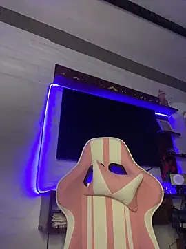 Natasha-Naughty- online show from March 29, 1:26 am