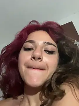 honeymuse online show from February 3, 6:22 am