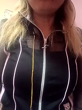 neha0882 online show from February 27, 6:35 am