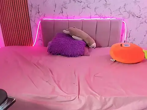 Dulce eden online show from March 1, 9:25 pm