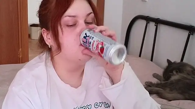 Gloria Thomas online show from March 30, 4:56 am