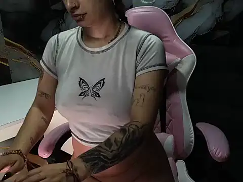  weird sativa online show from March 20, 11:04 am