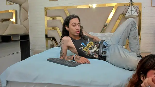 Goldentemptation  online show from April 8, 1:24 pm