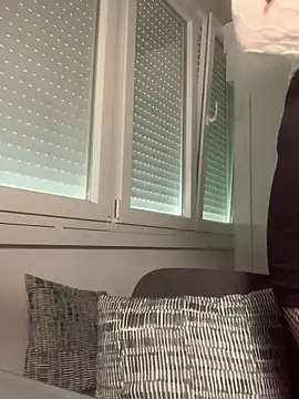 Julia SweetBaby online show from March 25, 4:10 pm