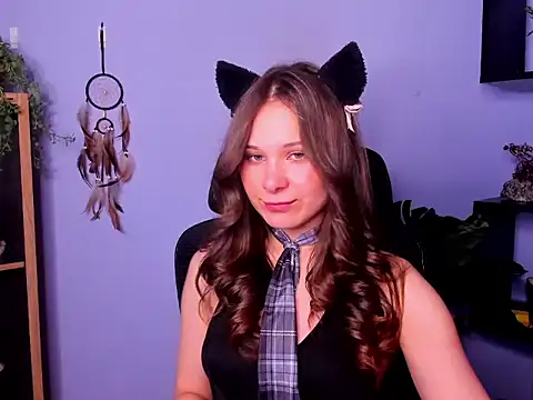 LanaLovely online show from March 25, 7:33 am