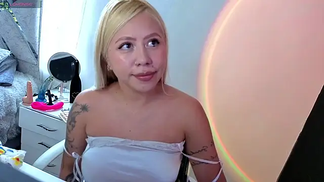 MusaGoldyn online show from March 3, 8:26 pm