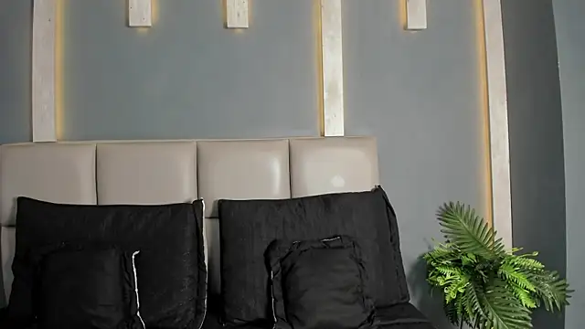 TSExoticFuck online show from March 3, 7:53 pm