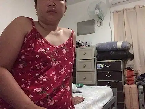 lady candy85 online show from February 8, 8:23 pm