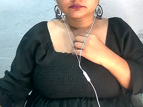Saniya K2 online show from July 28, 7:39 pm