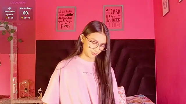 ThinPrincesss online show from February 24, 1:10 pm