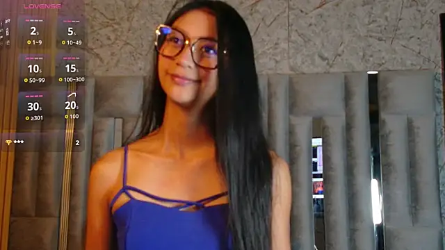 ThinPrincesss online show from February 15, 1:10 pm