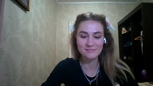 DeanneGilcher online show from February 27, 2:50 pm