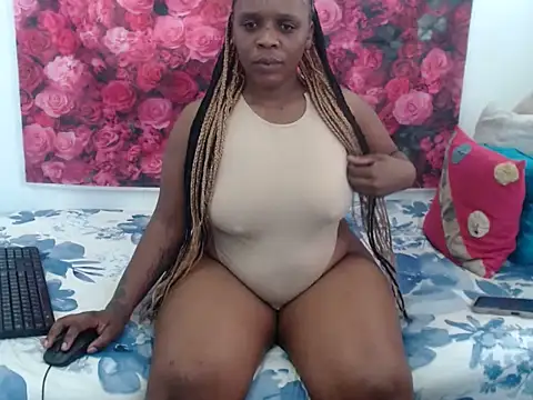 Queenteex6992 online show from February 7, 7:23 am