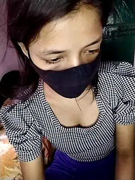 Naina-hott online show from April 20, 3:31 am