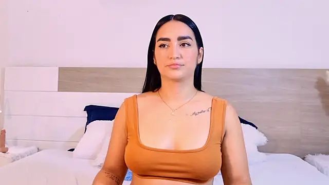 MaraGrief  online show from April 13, 11:44 am