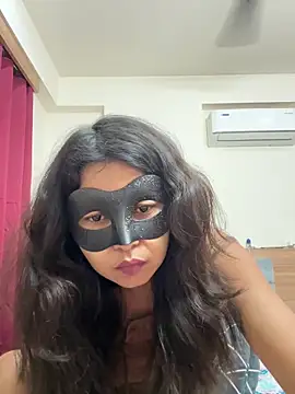 raavigirl online show from April 1, 1:41 pm