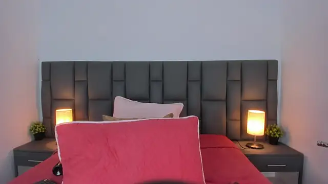 NataliaCollinslim online show from June 2, 1:50 am