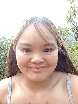 Luminana online show from February 28, 9:31 am