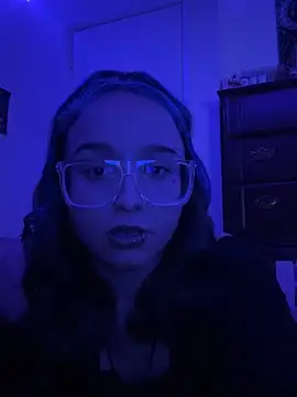 mommynxttie online show from February 27, 8:14 am