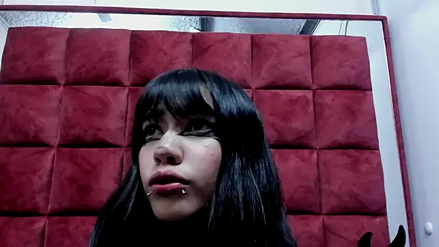 DAKOTALUCIFENA online show from March 24, 11:54 pm