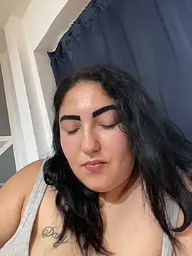 Amber Sinn online show from July 30, 3:46 pm