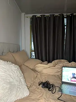 RachelWeisz  online show from February 23, 11:20 am