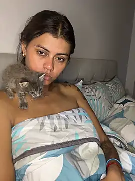 RachelWeisz  online show from March 6, 11:05 am