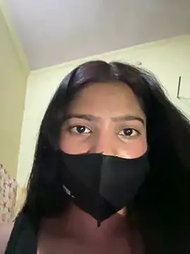 Cutedesigirl online show from February 14, 9:44 am