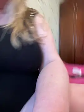 Mommy-girl-Lola online show from March 20, 1:16 pm