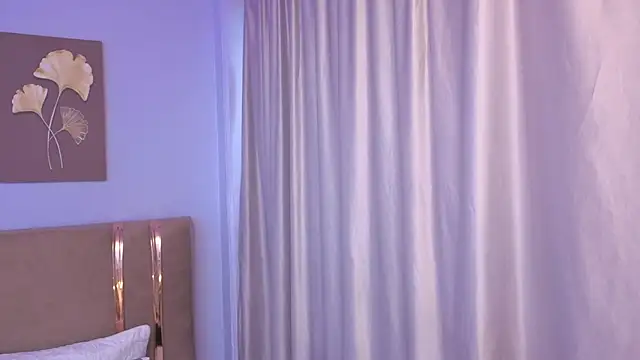 Mia Naive online show from March 15, 12:51 pm