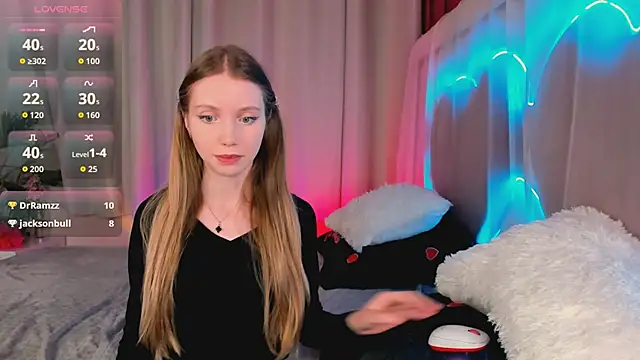 lada2k4 online show from March 27, 8:26 am