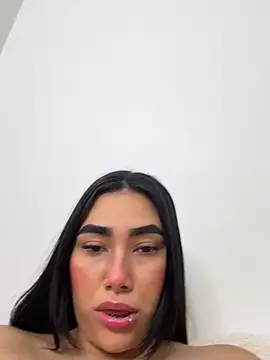 Mia  Starxxx online show from June 6, 9:54 pm