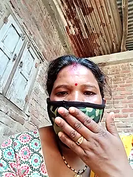 Kirti sacsena online show from April 27, 10:34 am