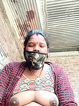 Kirti sacsena online show from February 23, 9:31 am